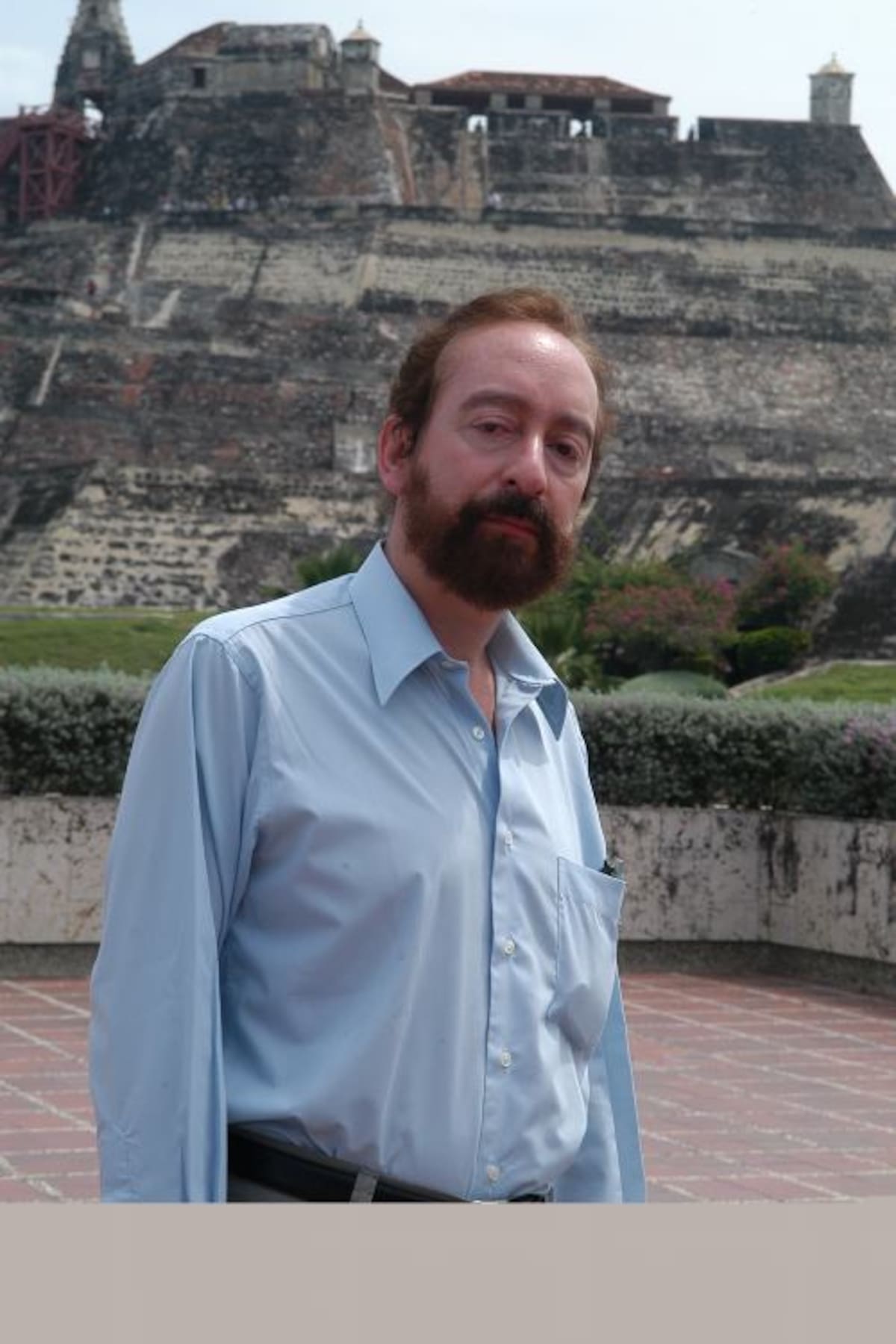 Gonzalo Márquez Cristo (1963-2016) el gran poeta colombiano que acaba de partir, criatura de exquisita sensibilidad abierta al universo. Zenia Valdelamar-El Universal