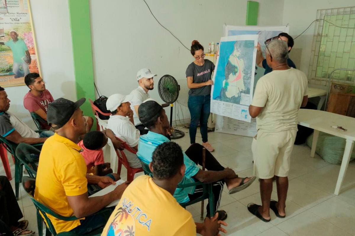 Así son los recorridos por los barrios de Cartagena para construir el POT