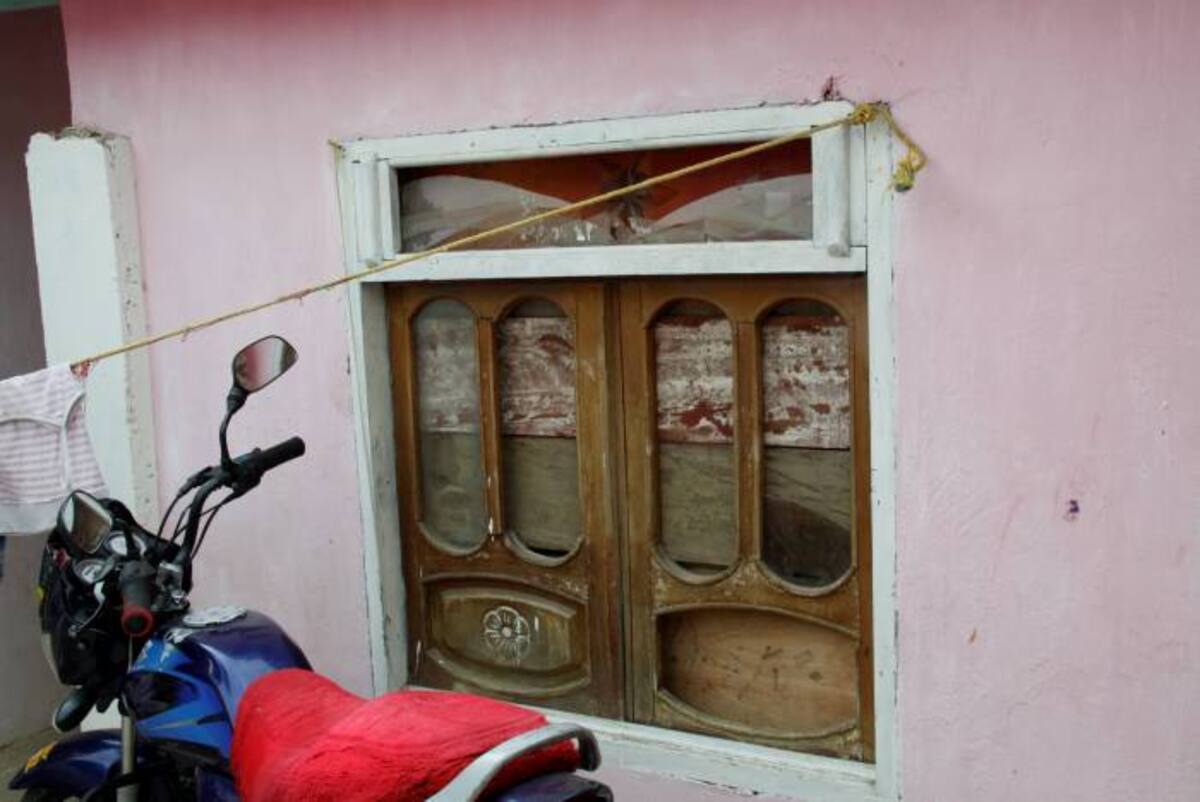 A esta residencia le rompieron los vidrios de la ventana. LUIS CARLOS CASTRO MACEA