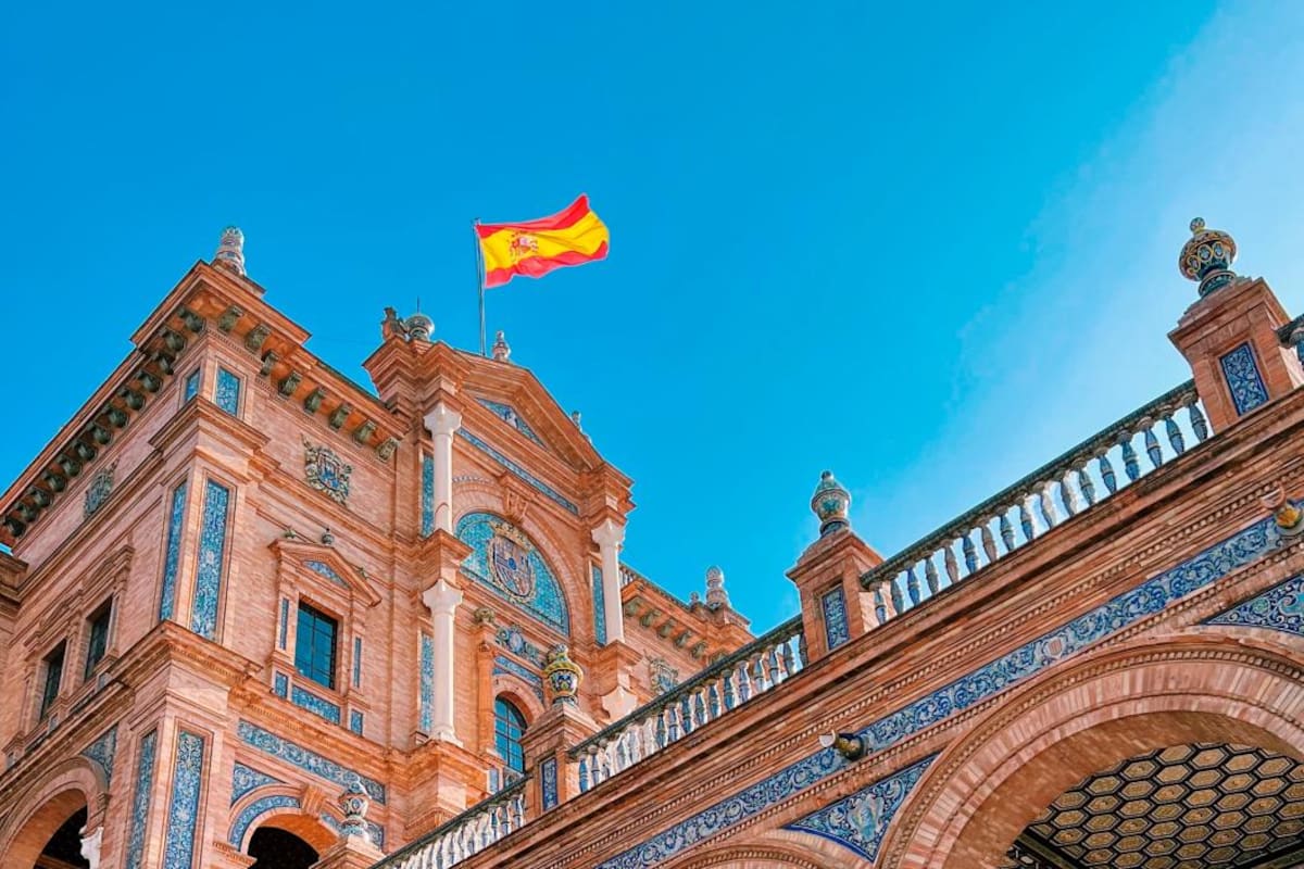 Empresa de España busca personal, hay 100 vacantes y pagan casi $5 millones