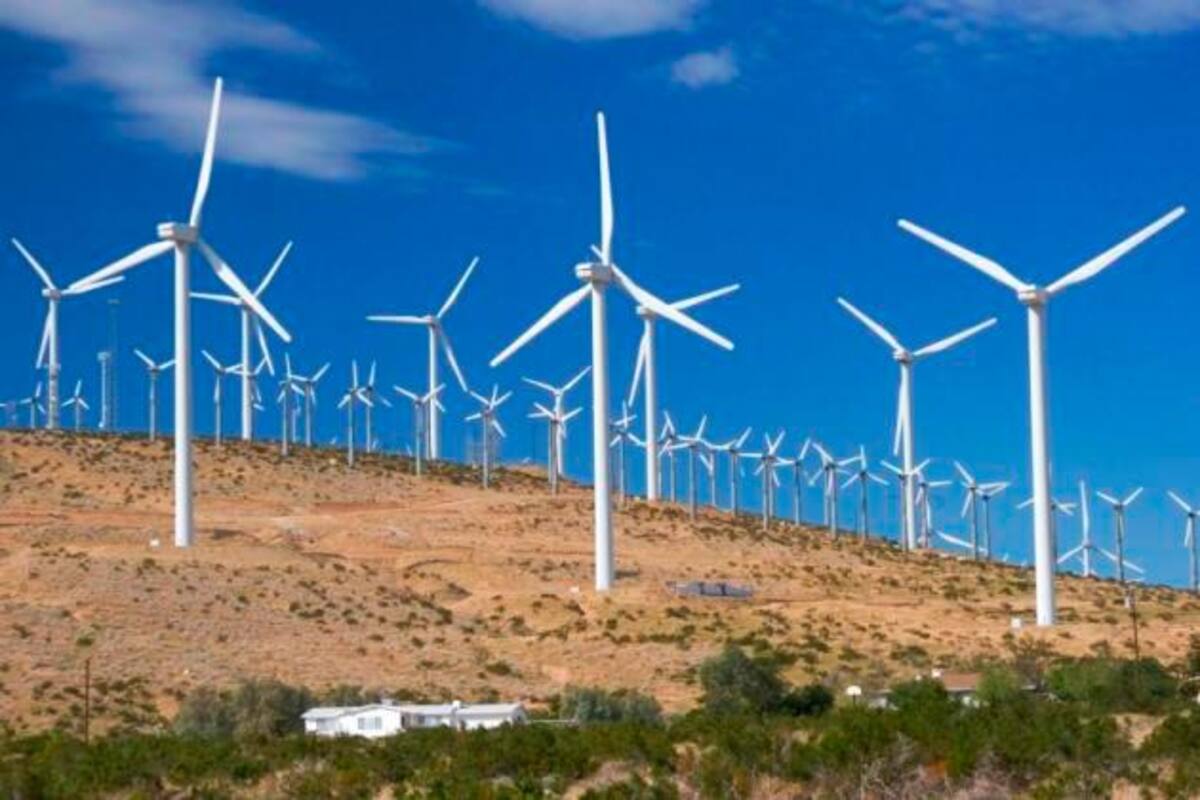 Empresas de energía renovable piden a México abrirse a inversión privada