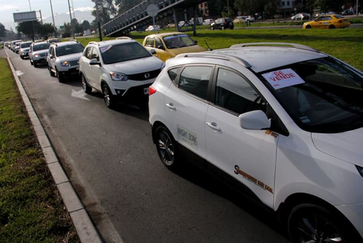Las empresas interesadas en prestar el servicio de lujo deberán obtener la habilitación o modificarla, cumpliendo requisitos mínimos establecidos para el servicio básico. COLPRENSA