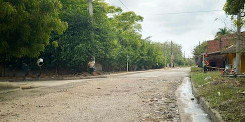 Arranca pavimentación de vía en Turbaco que conecta con Turbana