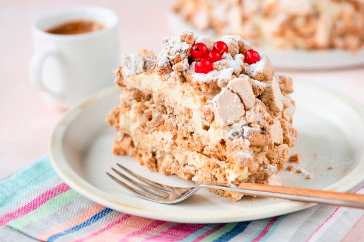 Receta de Dacquoise de coco y nuez, para Navidad