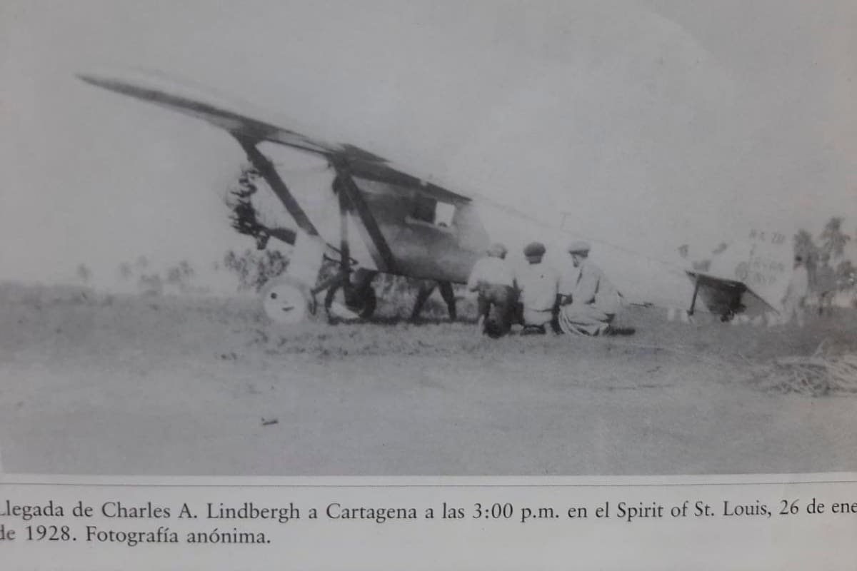 El primer avión acuatizó en Cartagena hace cien años
