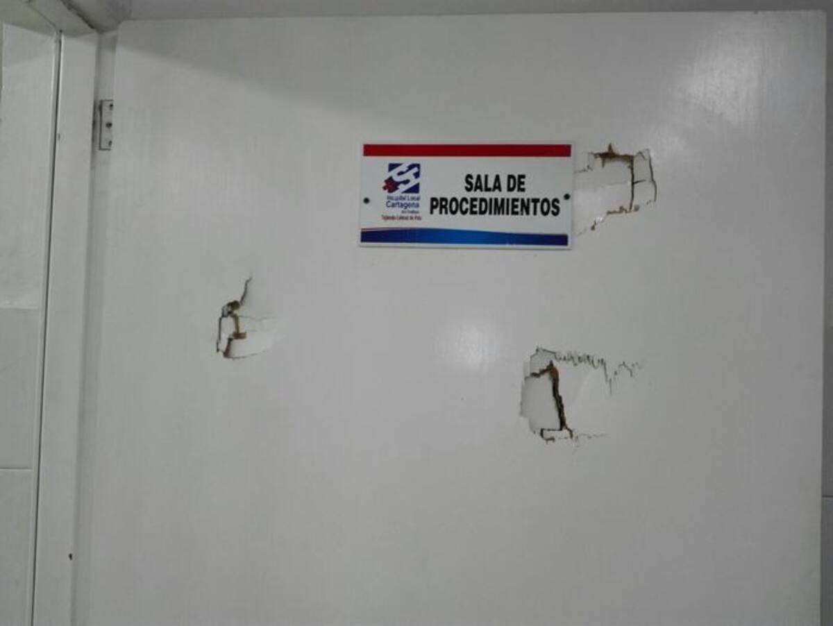 Daños causados a las instalaciones del CAP de La Esperanza. CORTESÍA