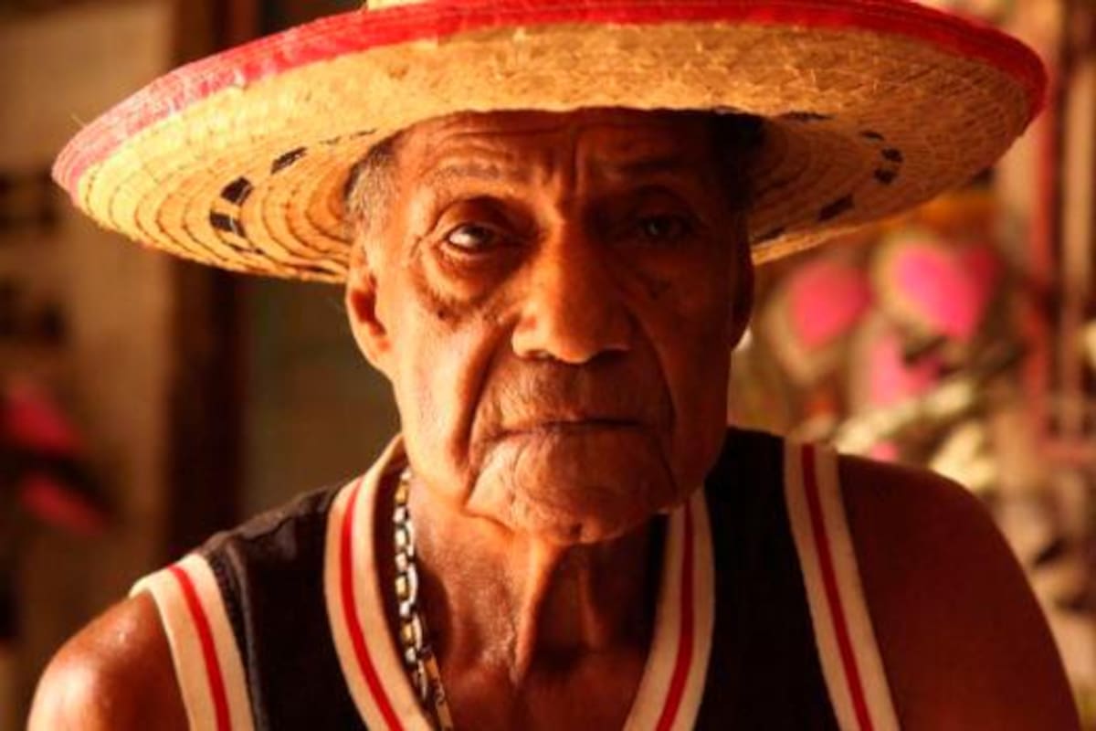 Barranco de Loba festeja a Ángel María Villafañe, Rey de la Tambora