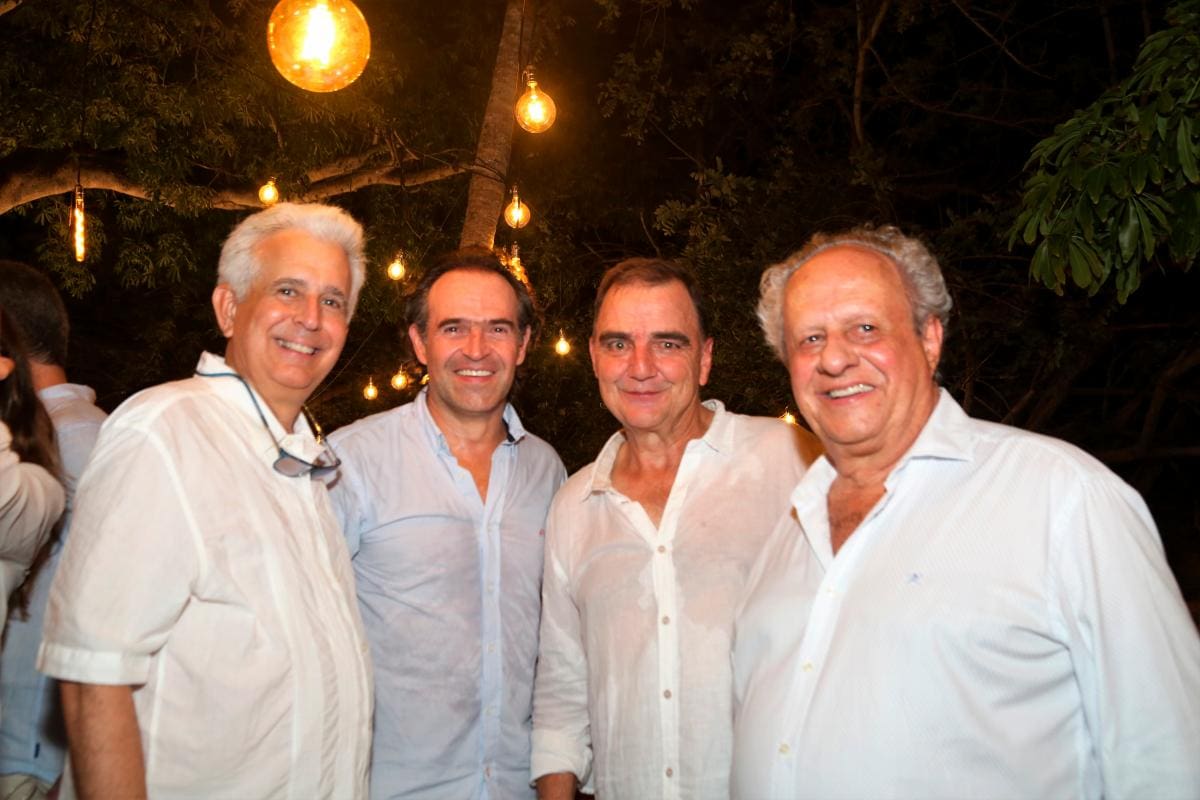 Francisco Martínez, Federico Gutiérrez, Manuel Uribe, Manuel Santiago Mejía.