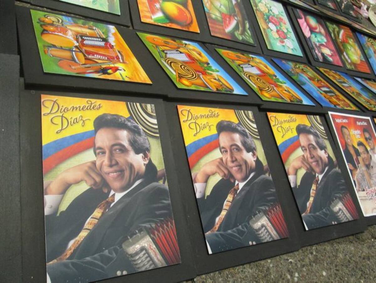 Todo tipo de mercancías se pueden obtener en las calles de Valledupar Ruben Alvarez