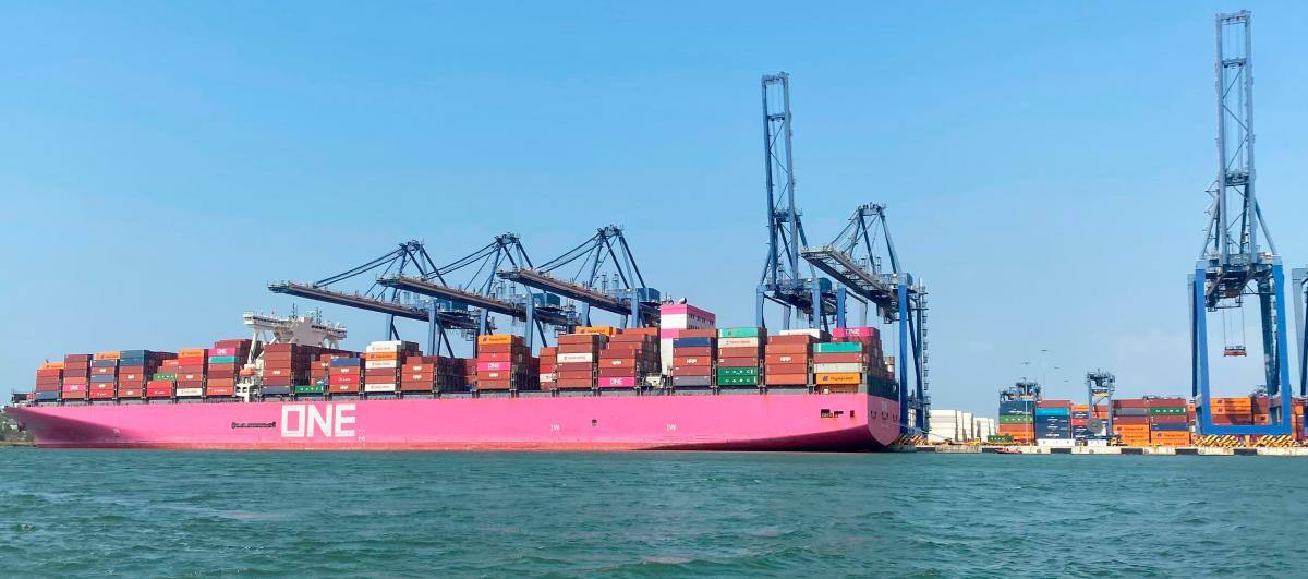 El Puerto de Cartagena se ha especializado en carga contenerizada. // Cortesía