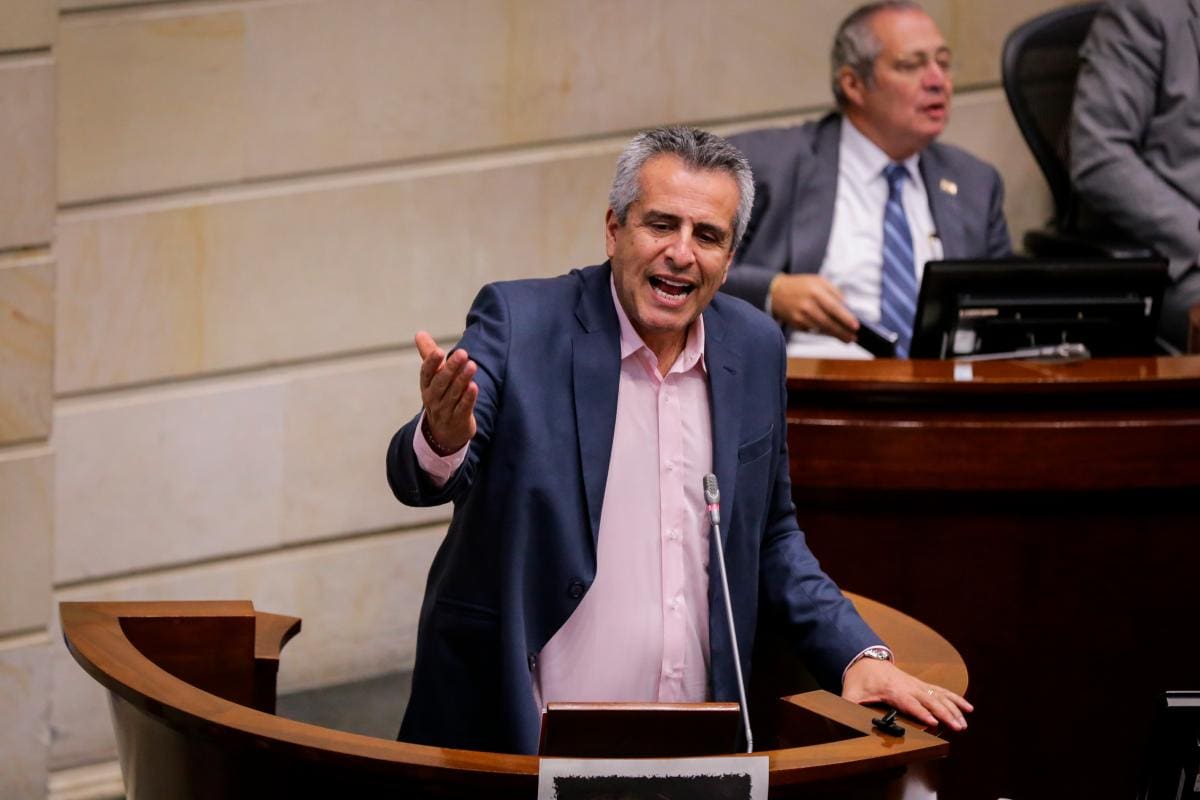 Pagó costo político de perder los Panamericanos: Mininterior sobre Astrid Rodríguez