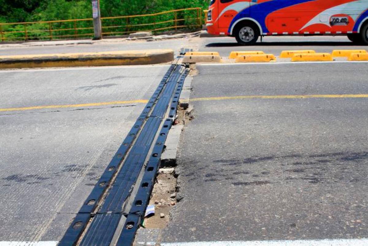 Así luce el puente de Chambacú. // Julio Castaño.