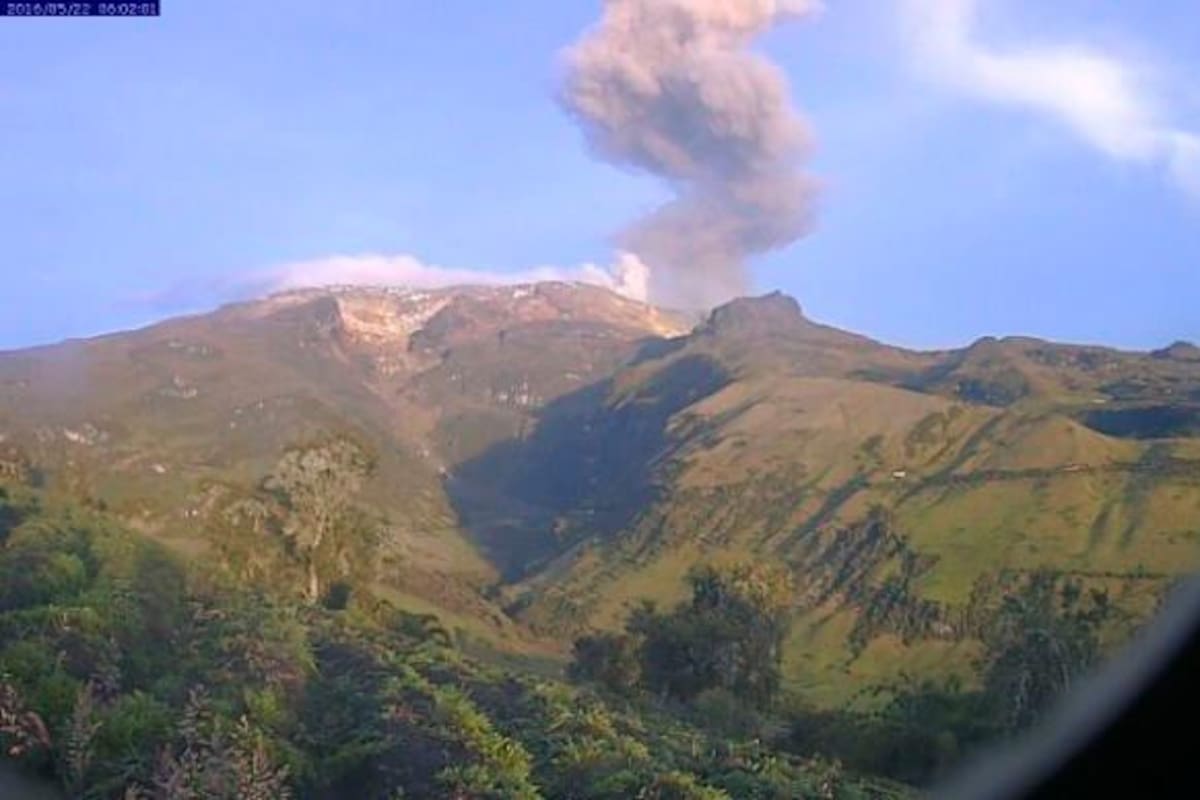 Actividad del volcán Nevado del Ruiz continúa siendo inestable