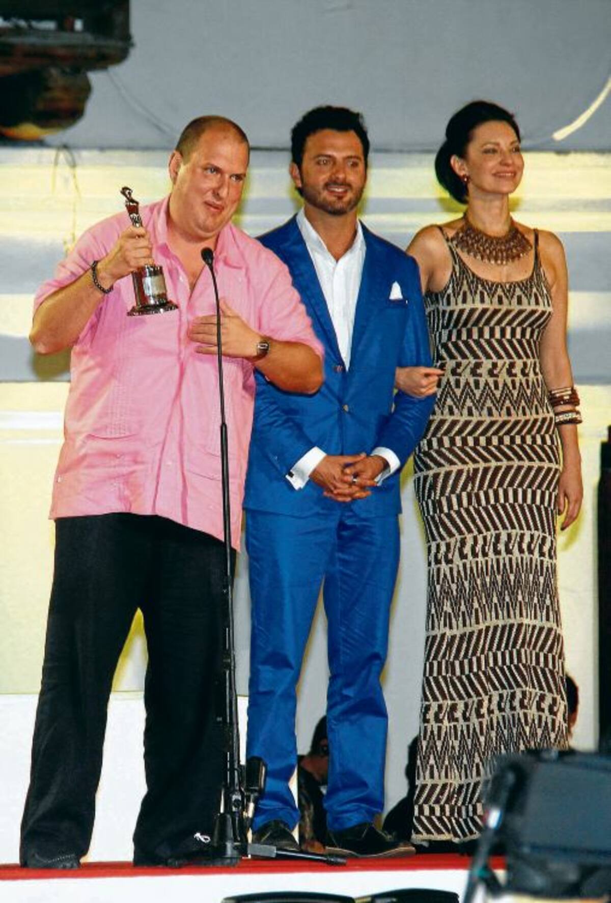 Andrés Parra ganó mejor protagónico de Serie por su papel de Pablo Escobar.