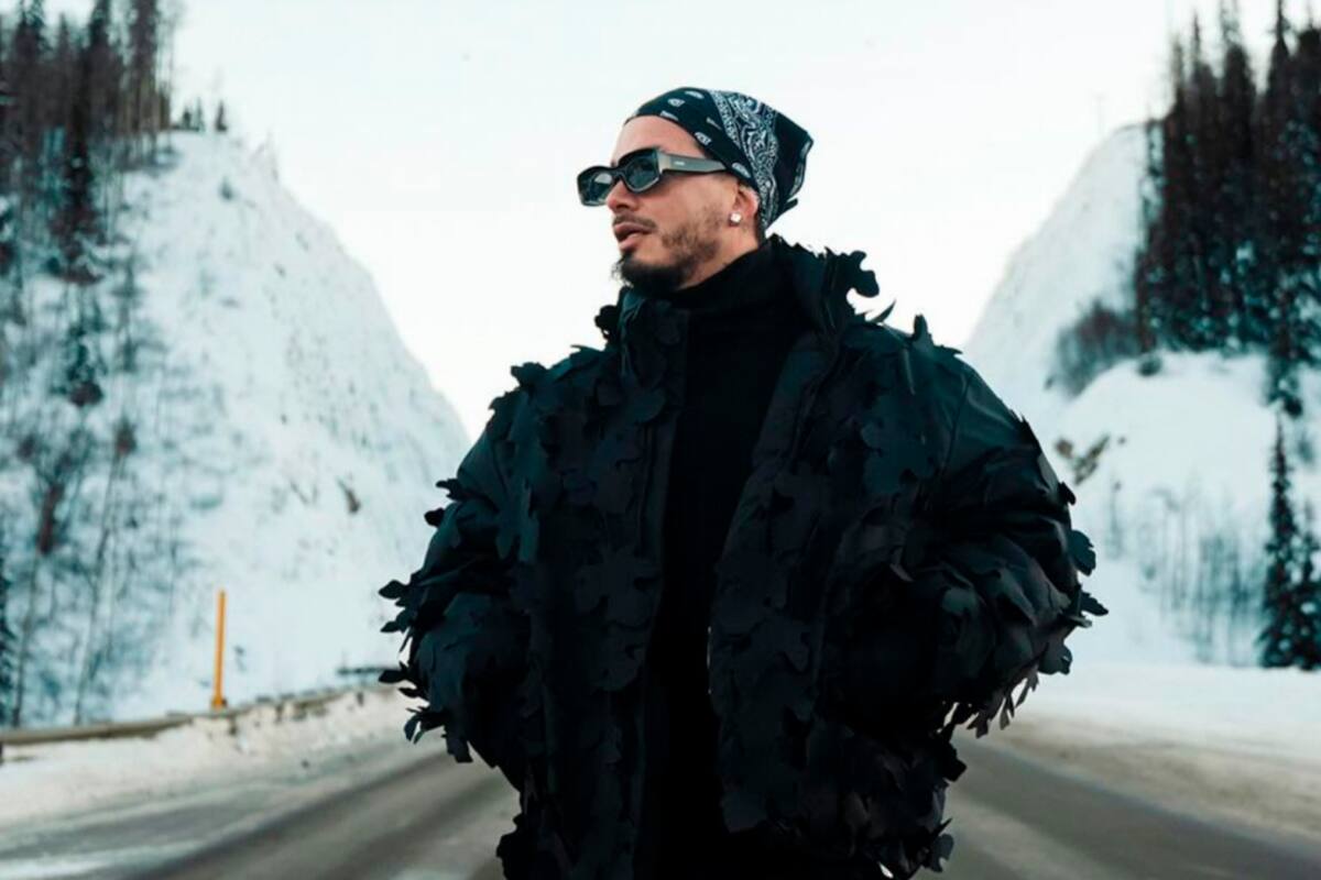 Conozca los detalles de la estatua de J Balvin en Medellín