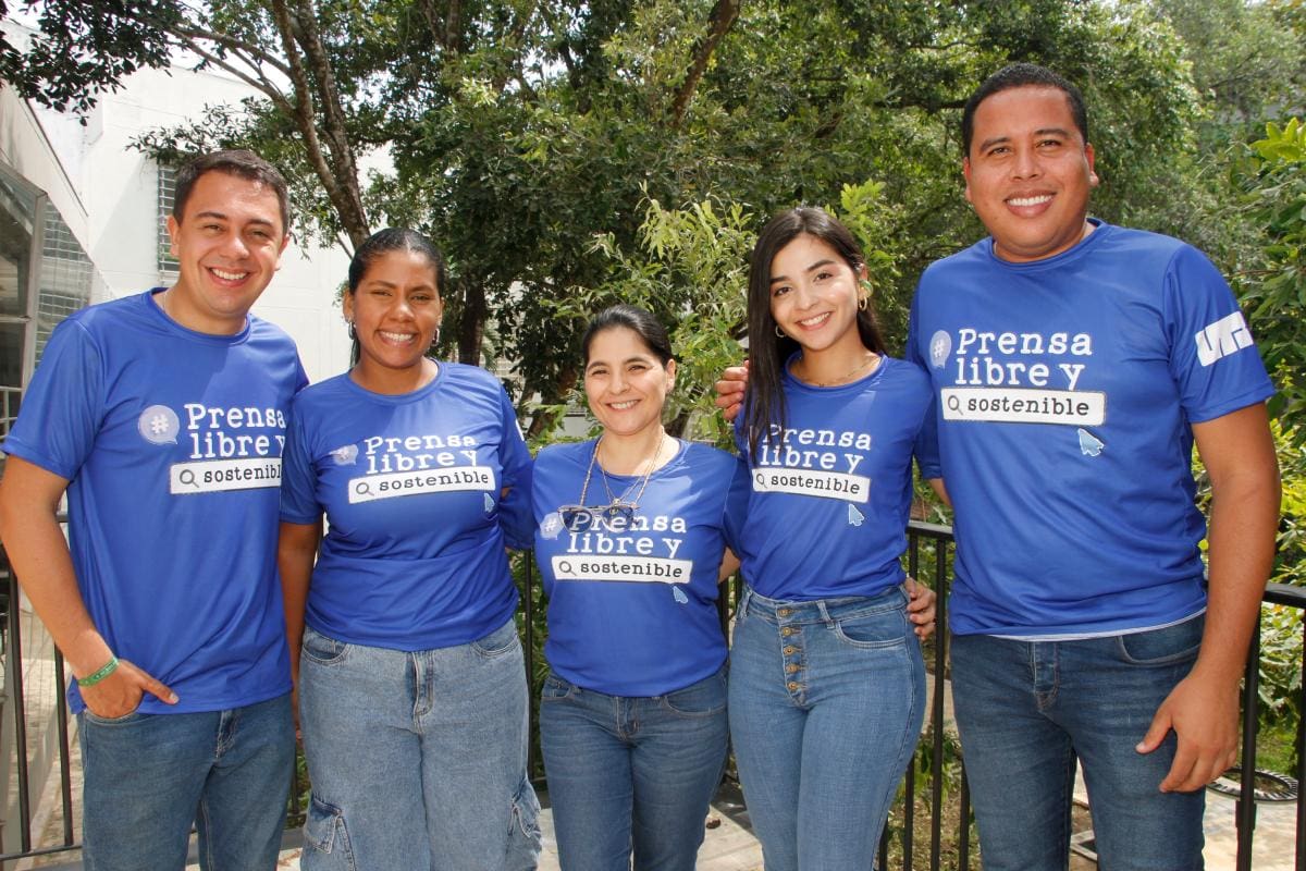 Santiago Peñaranda, Juliana de Ávila, Libia Domínguez, Gabriela Almeida y Andrés Vizcaino.