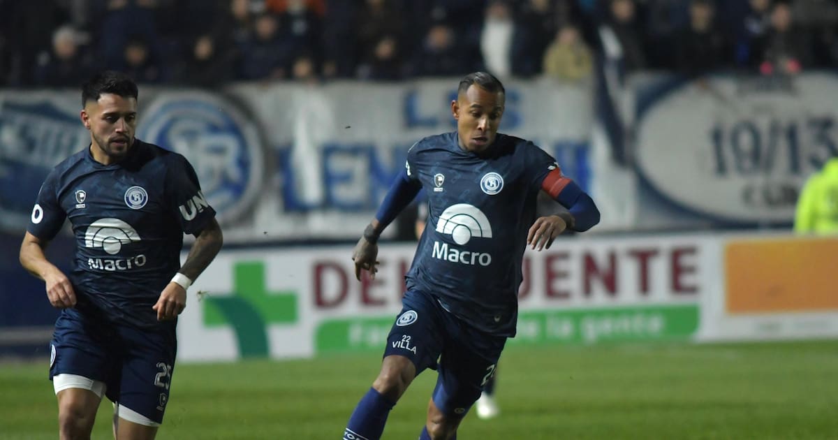 Selection: Néstor Lorenzo explains Sebastián Villa's absence