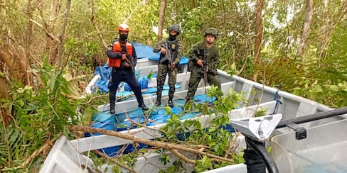 Armada Nacional intercepta lancha con cocaína que iba de Córdoba a Honduras