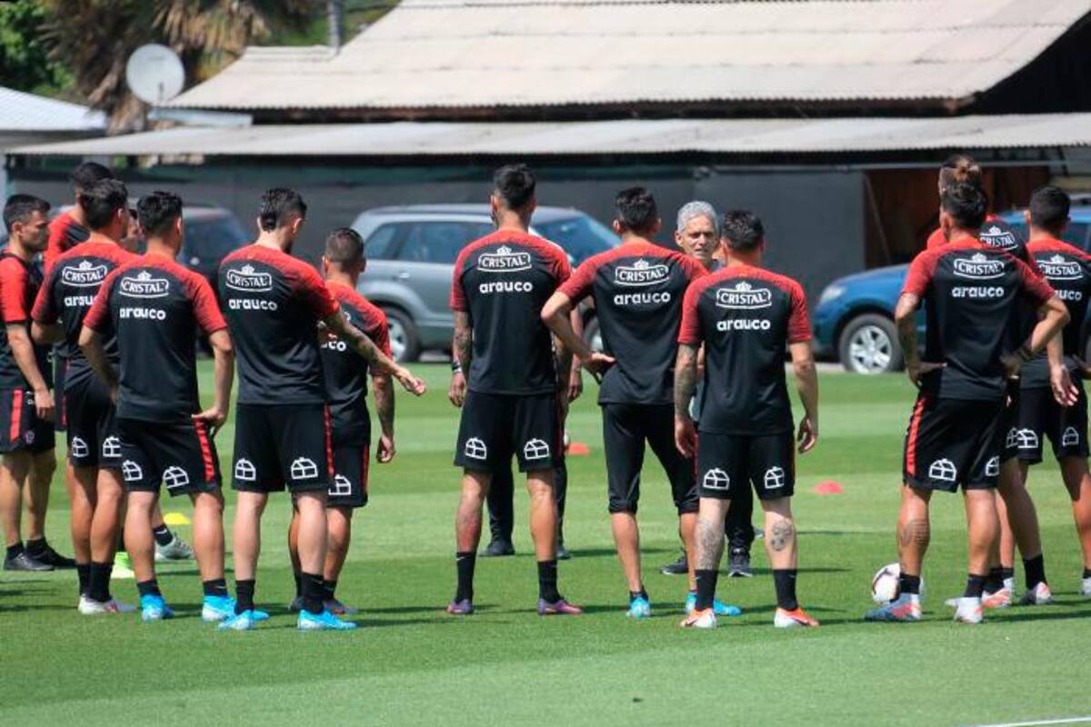 Jugadores de Chile decidieron no jugar el amistoso con Perú