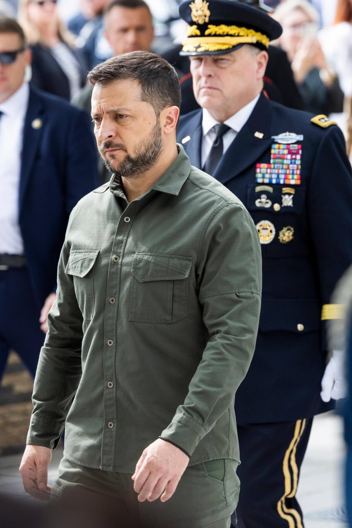 El presidente ucraniano Volodymyr Zelensky en su reciente visita a los Estados Unidos, con motivo de la Asamblea de ONU. Aquí en Arlington, Virginia, EE.UU. // EFE