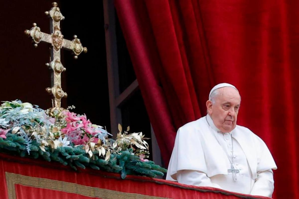 El papa dice que tiene bronquitis y vuelve a pedir que lean su discurso