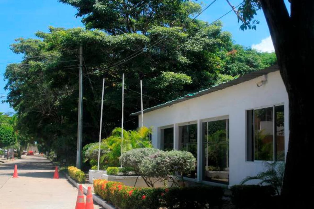 Traslado de detenidos a centro de reclusión en Bellavista genera dudas