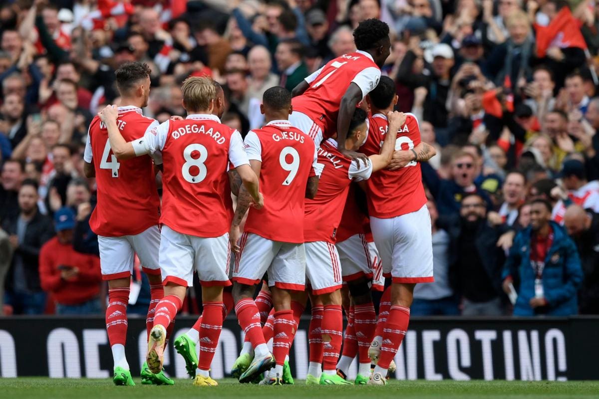 Con minutos de Davinson, el Tottenham cae en el clásico de Londres