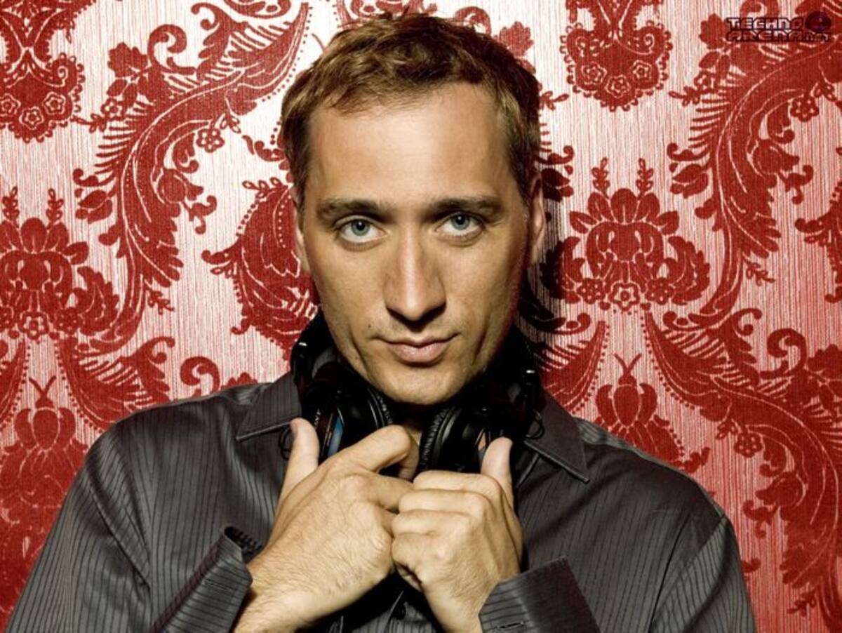 Paul Van Dyk, quien a sus 38 años de edad, ha sido protagonista de memorables conciertos, además de realizar remezclas para Madonna, Justin Timberlake, U2 y Depeche Mode.