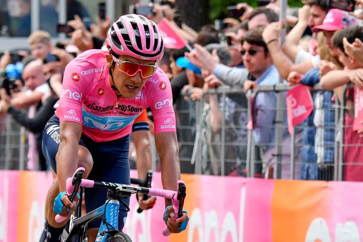 Richard Carapaz, favorito para seguir el dominio de Ineos en el Giro de Italia