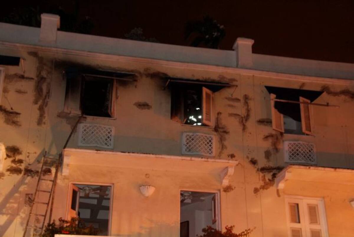 Las llamas consumieron el apartamento B-201 del conjunto residencial Santo Domingo. ElUniversal.com.co