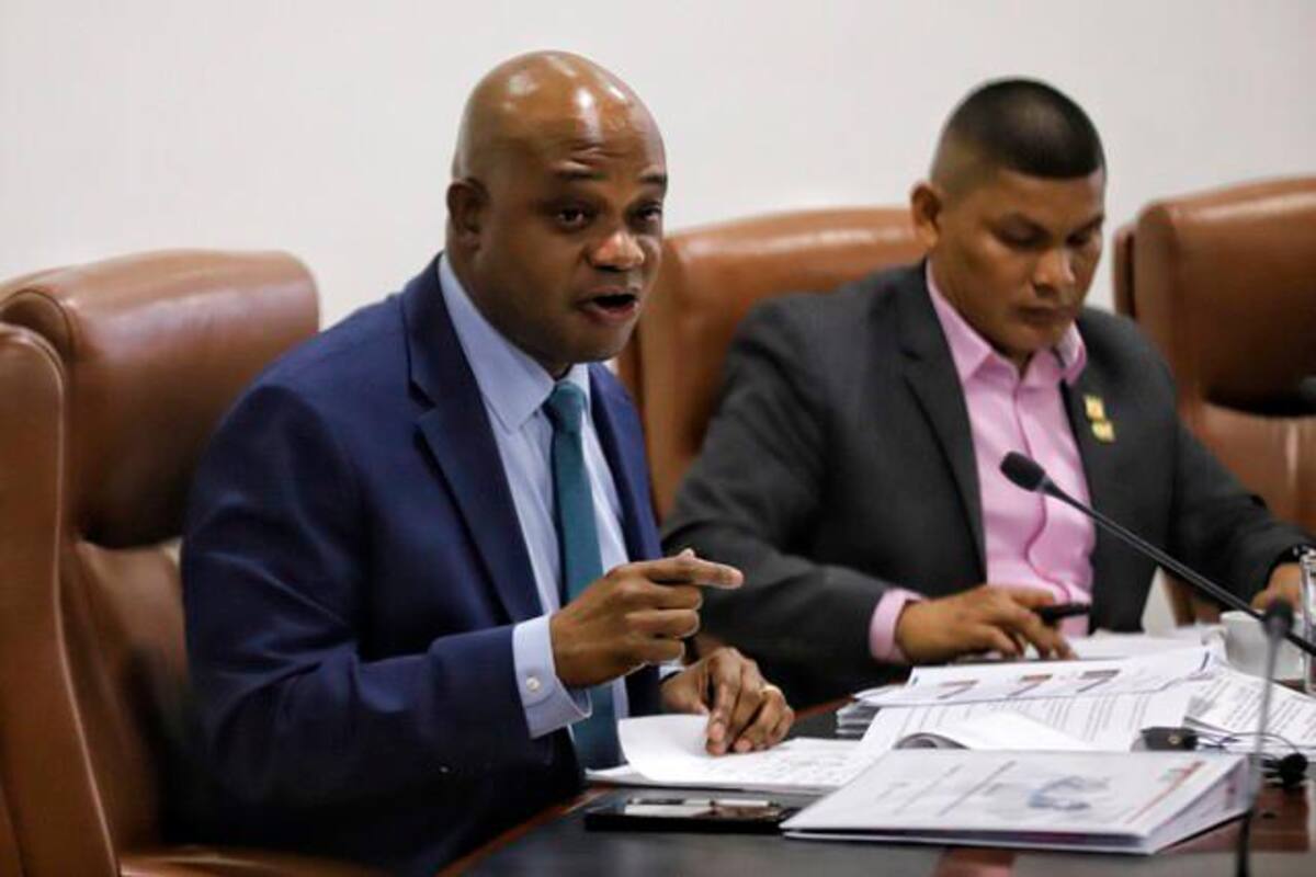 Canciller Murillo dice que relaciones diplomáticas con Argentina no están rotas