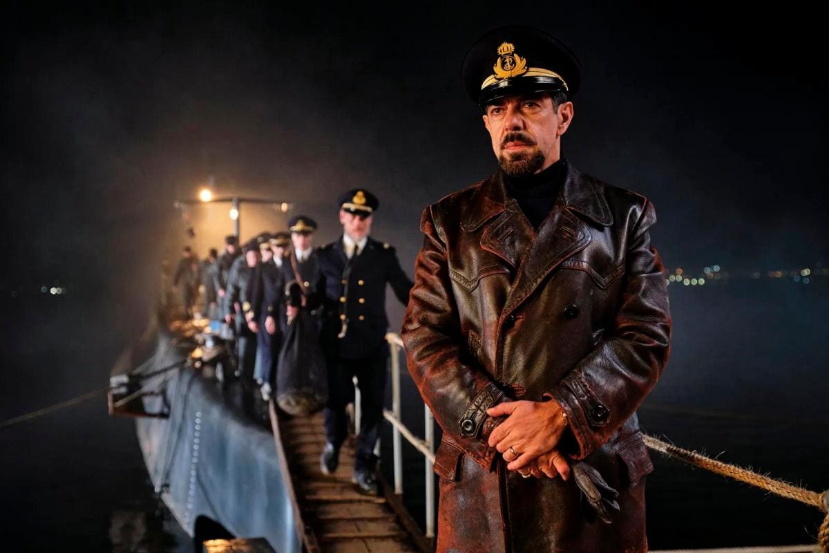 Polémica por espectadores vestidos de nazis en un cine italiano