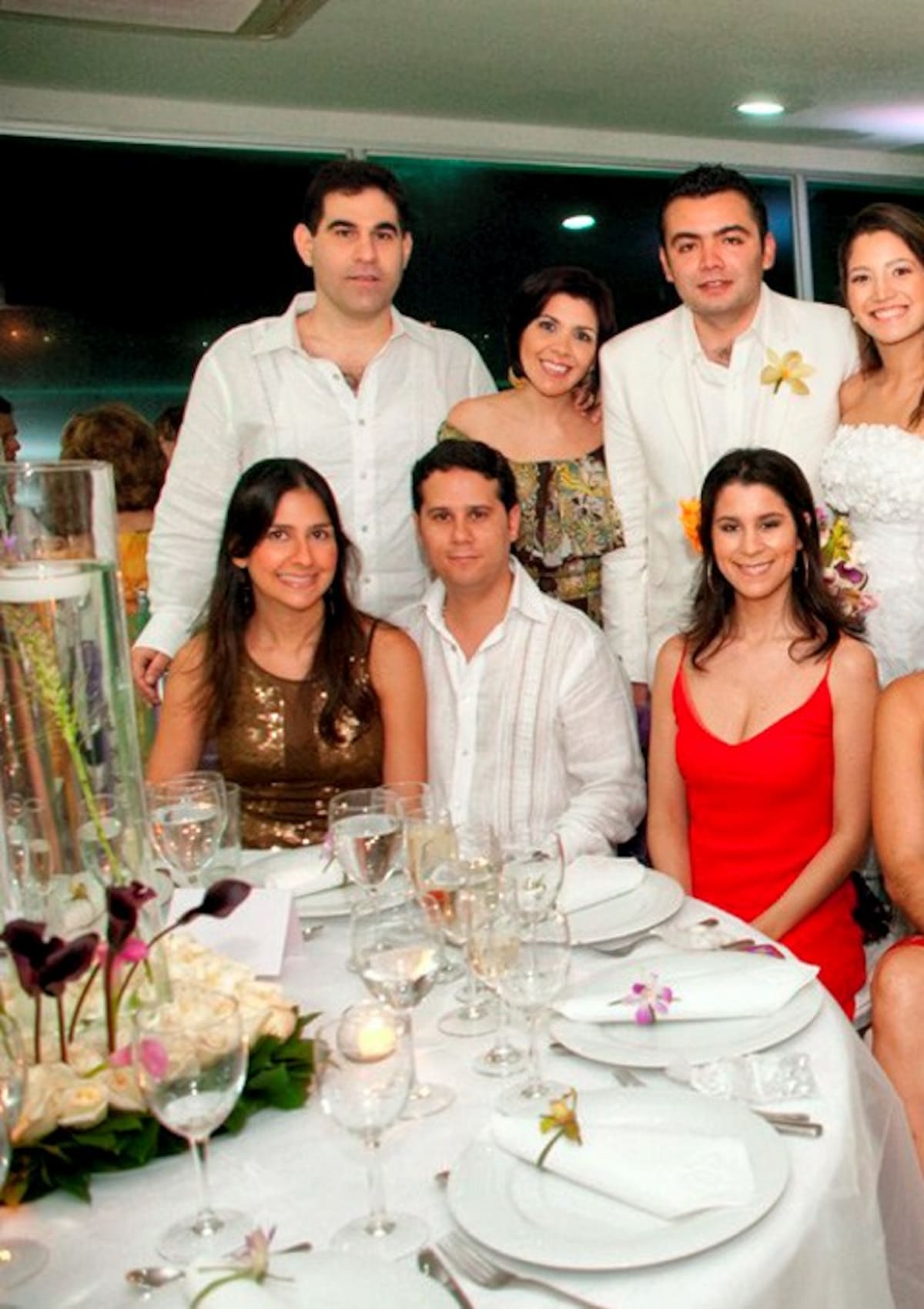 De pie; Rodolfo Facchini, Diana Mesa, Andrés Felipe Bernal y María Carolina González; sentados: Angélica Mendoza, Mauricio Angulo y Mary Angulo.