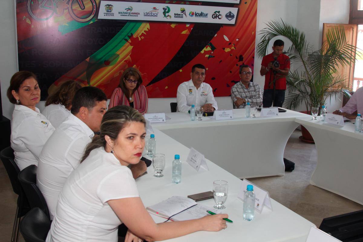 Bolívar se apaga mientras se escoge nuevo operador