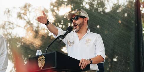 Ordenan a MinDefensa entregar información sobre vuelos de Abelardo de la Espriella
