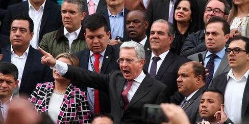 Las reformas constitucionales que radicará el Uribismo en la legislatura