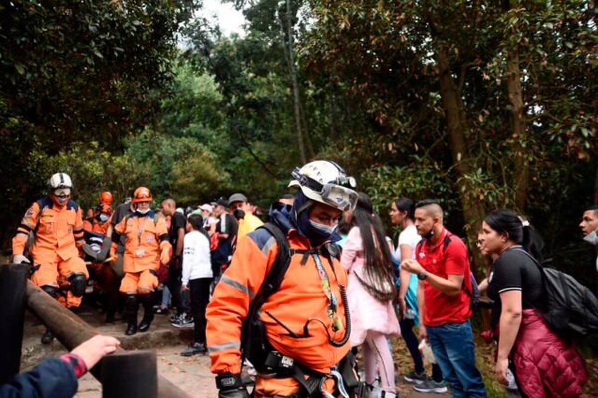 Tragedia en Monserrate: menor y adulto cayeron al abismo