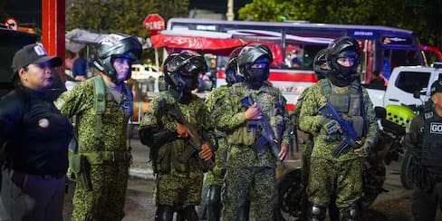 Videos: así son los operativos de la Infantería de Marina en barrios de Cartagena