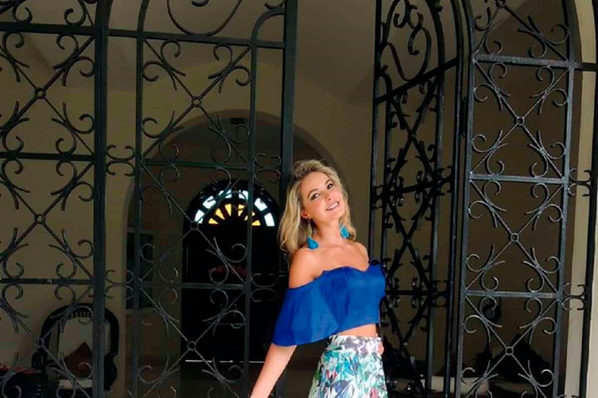 Polémica: exreina de belleza se habría aprovechado de adulto mayor