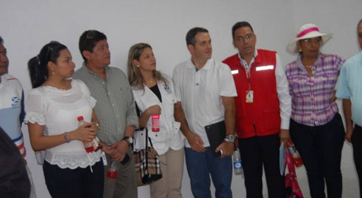 El director del Dadis, Tomas Rodríguez Manotas, realizó un recorrido que realizó con los miembros del Concejo por los principales CAP de la ciudad. Cortesía