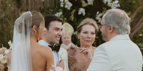 Los diseñadores que vistieron a Gabriela Tafur y Tutina de Santos