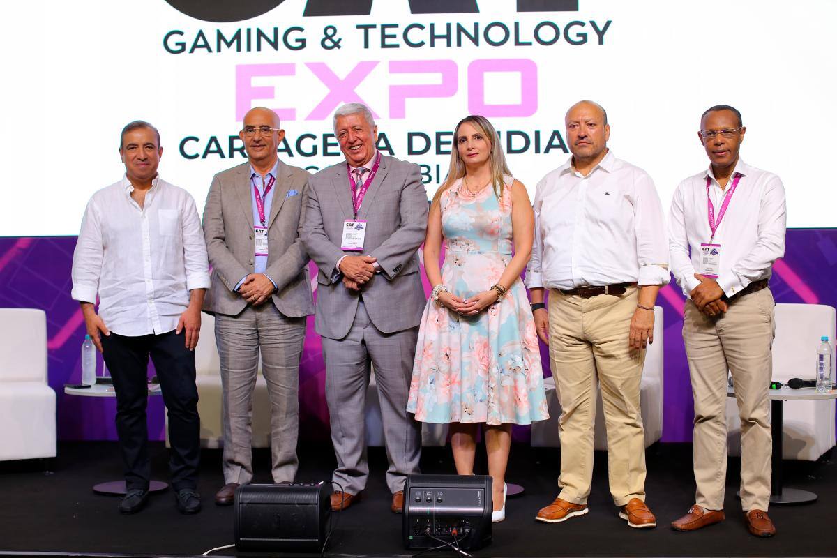 Juan Carlos Restrepo, José Aníbal Aguirre, Marco Emilio Hincapié, Elizabeth Maya, Evert Montero y Rúben Felipe Lagarejo.