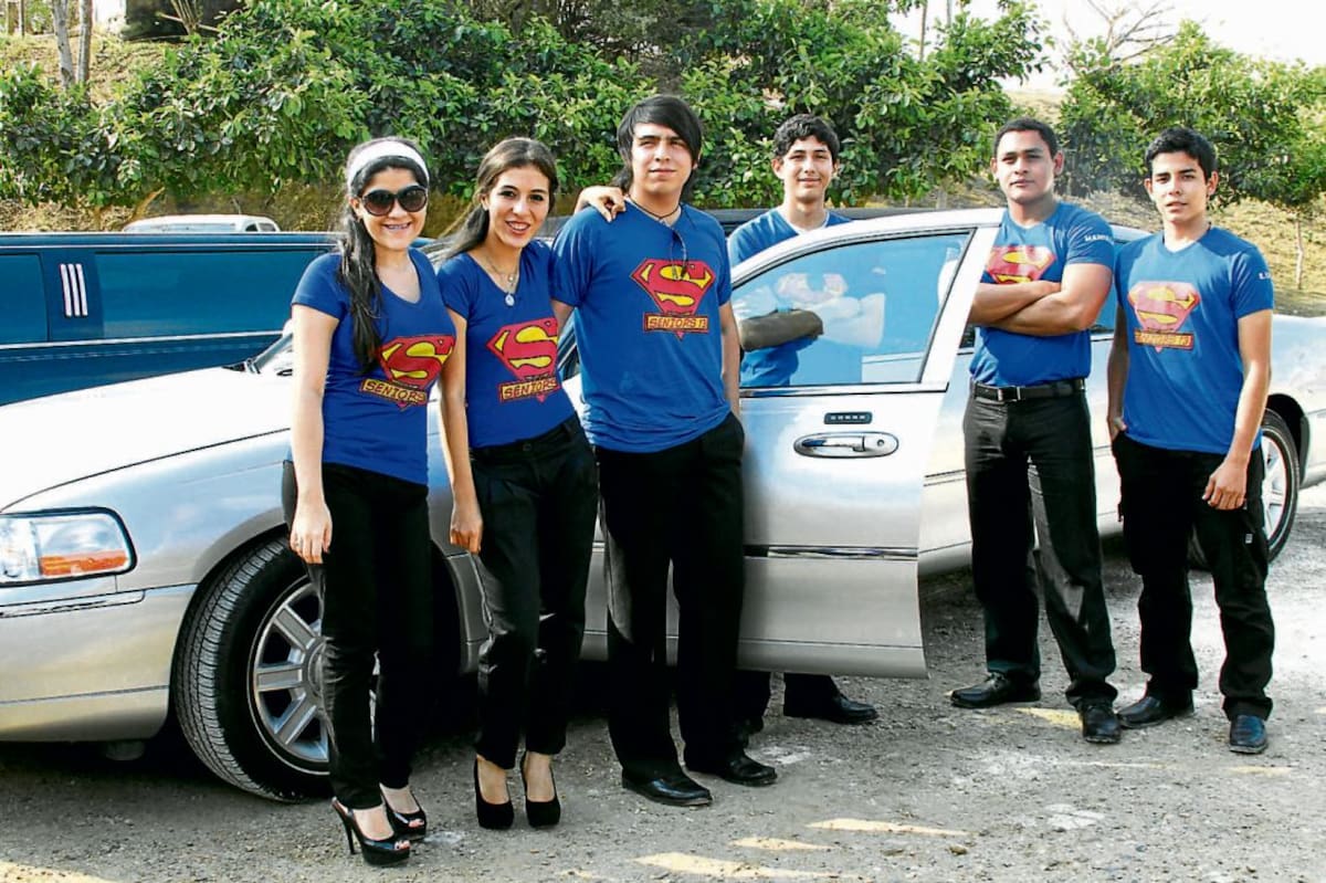 Sabella Schiatti, Nelly Orozco, Christian Buelvas, Gustavo Aldana, José Mansilla y Luis Guillermo Correal.