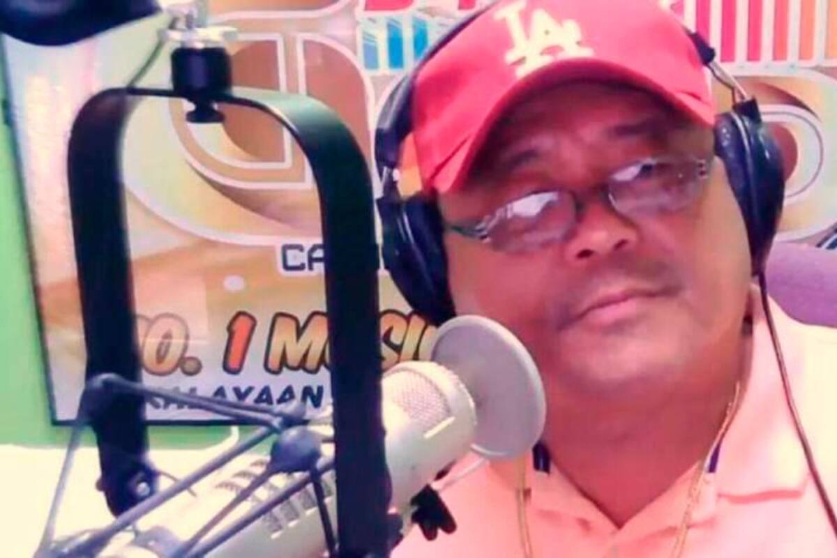 Famoso locutor fue asesinado cuando transmitía en directo desde su casa