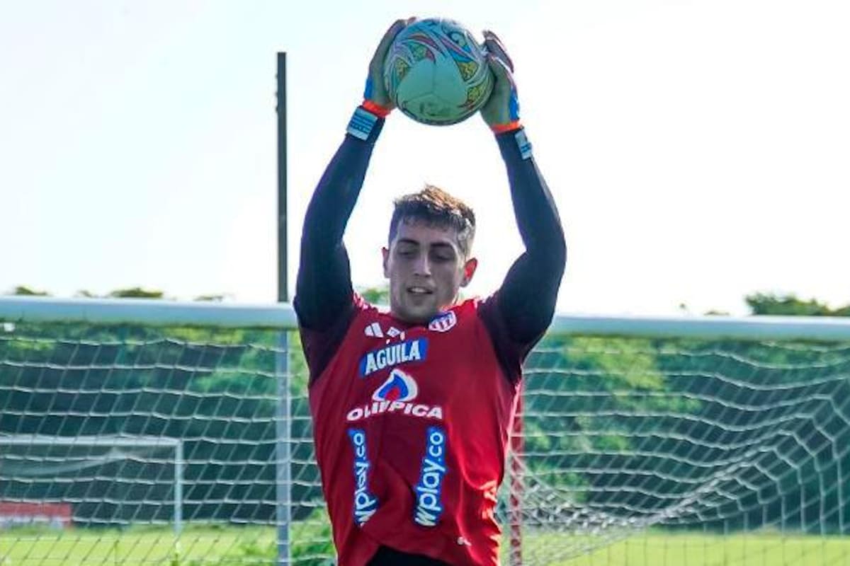 El Junior de ‘Bolillo’ Gómez empieza el camino hacia la décima estrella