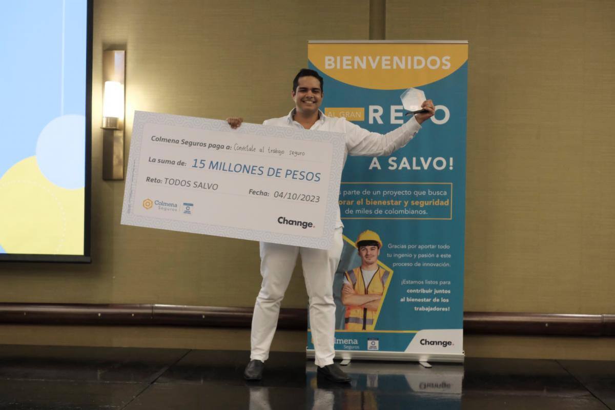 Entre 110 concursantes, ingeniero industrial cartagenero gana concurso nacional