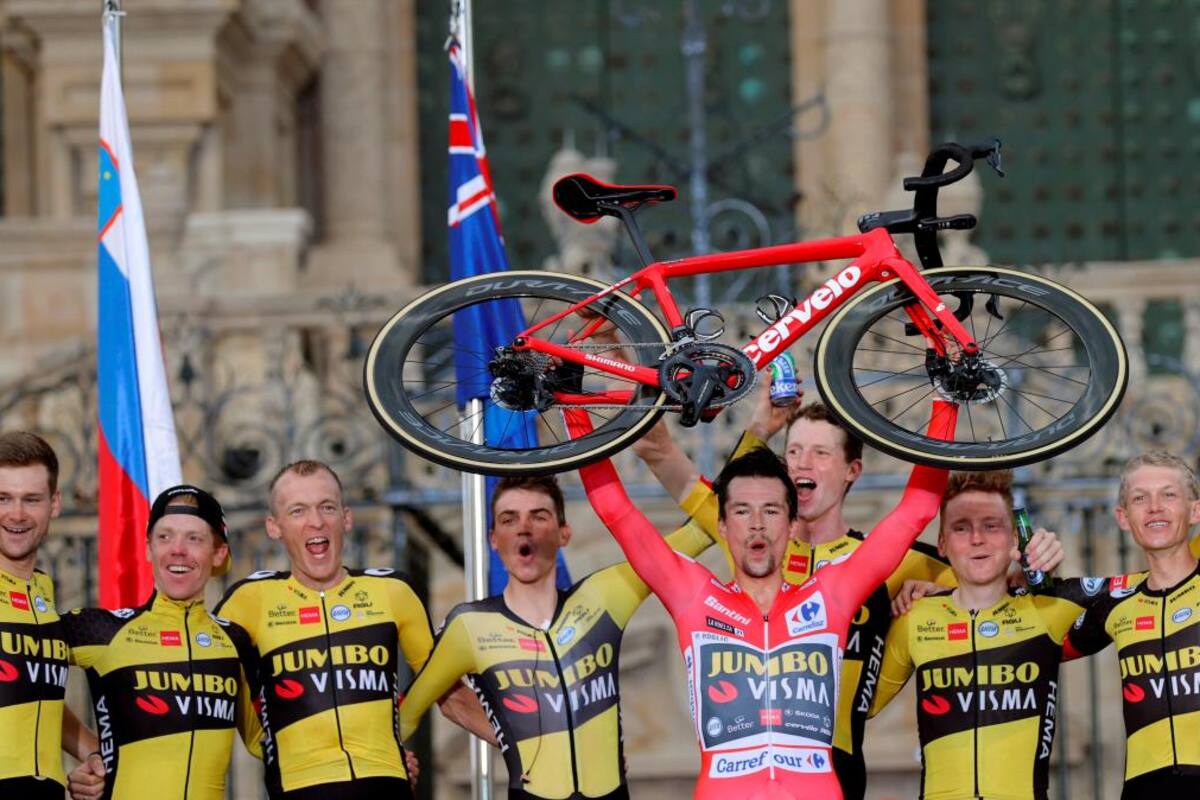 Primoz Roglic rubrica su tercer título en la Vuelta a España con una exhibición en la crono