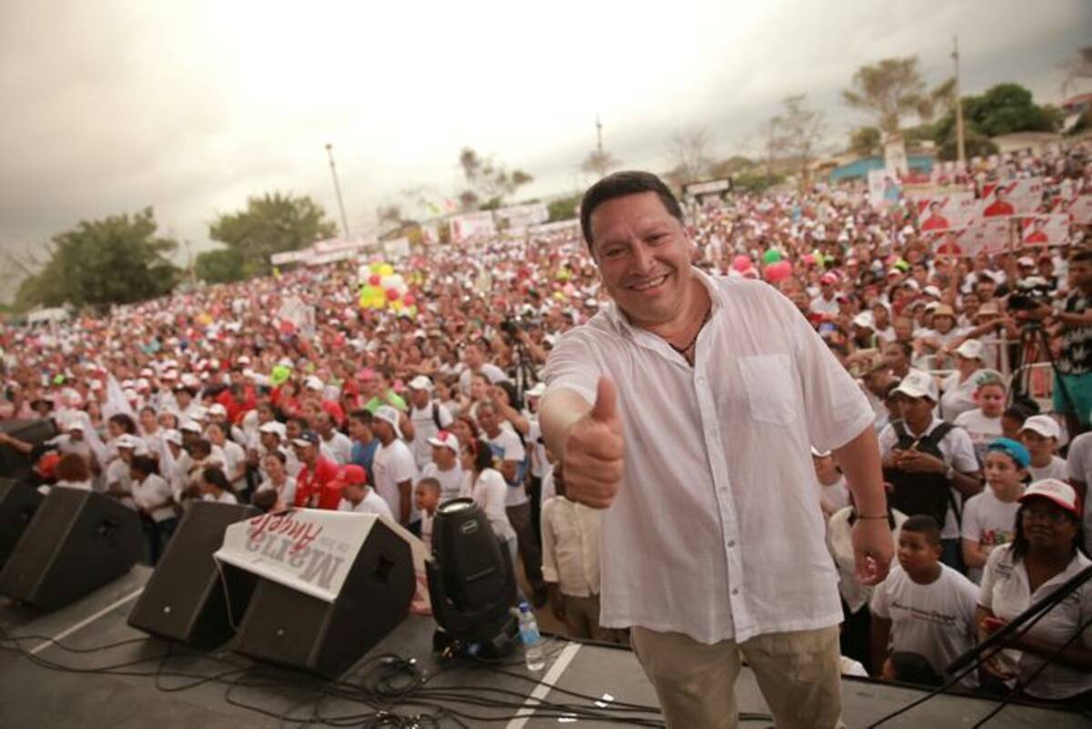 Manuel Vicente Duque, durante su campaña en 2015. Archivo.