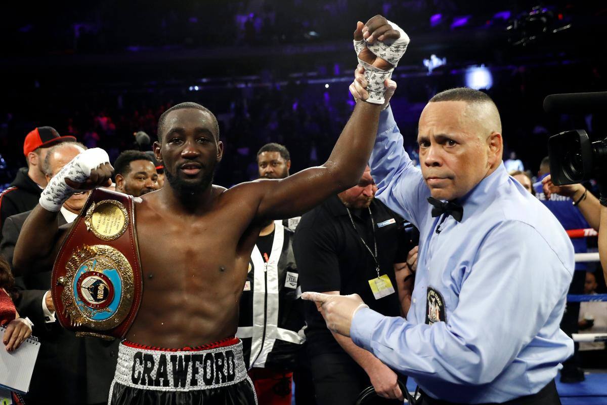 Terence Crawford retiene la corona welter de la OMB al superar en cuatro asaltos a Kell Brook