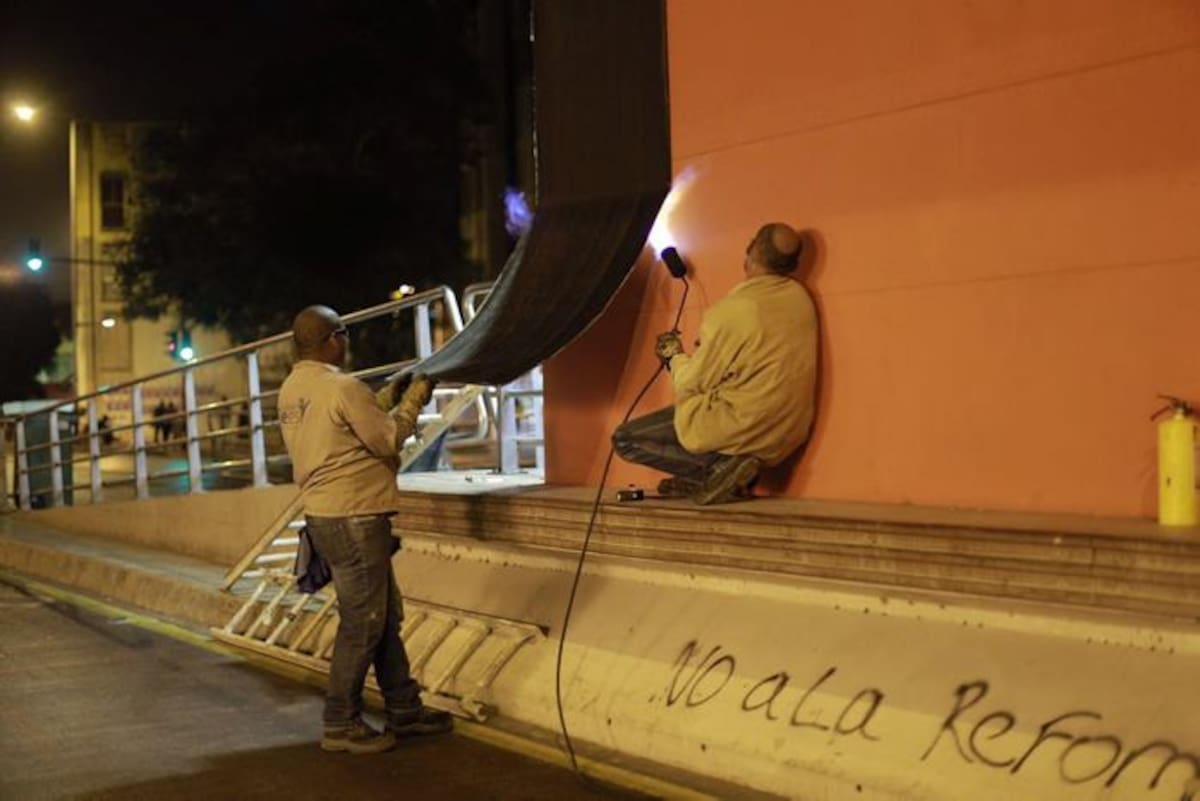 Impermeabilización de paredes laterales de la estación Centro. Cortesía.